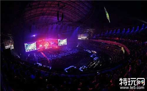 佩德里：对手给我们制造了很大困难，孔德梅开二度是应得的